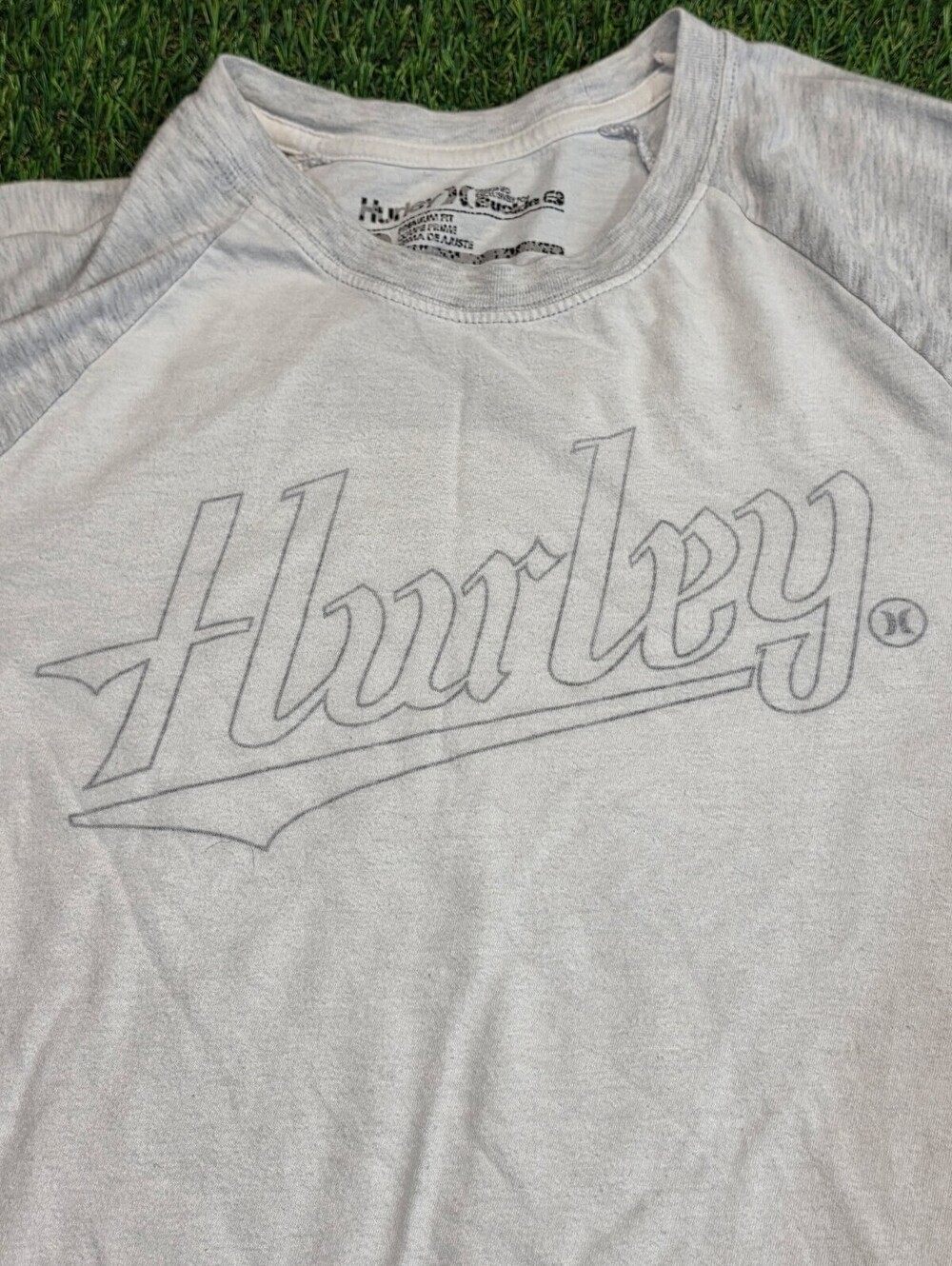 Hurley Men's Medium Long Sleeve Raglan Shirt Light Gray